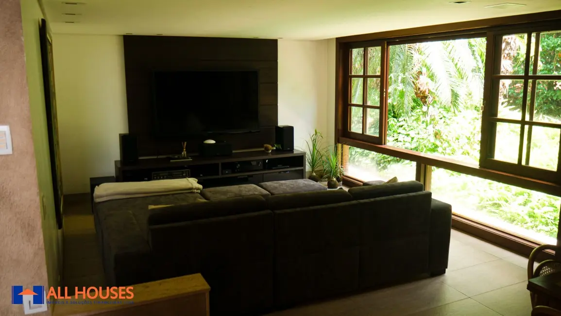 Foto 4 de Sobrado com 4 quartos à venda, 1280m2 em Residencial Aldeia do Vale, Goiania - GO