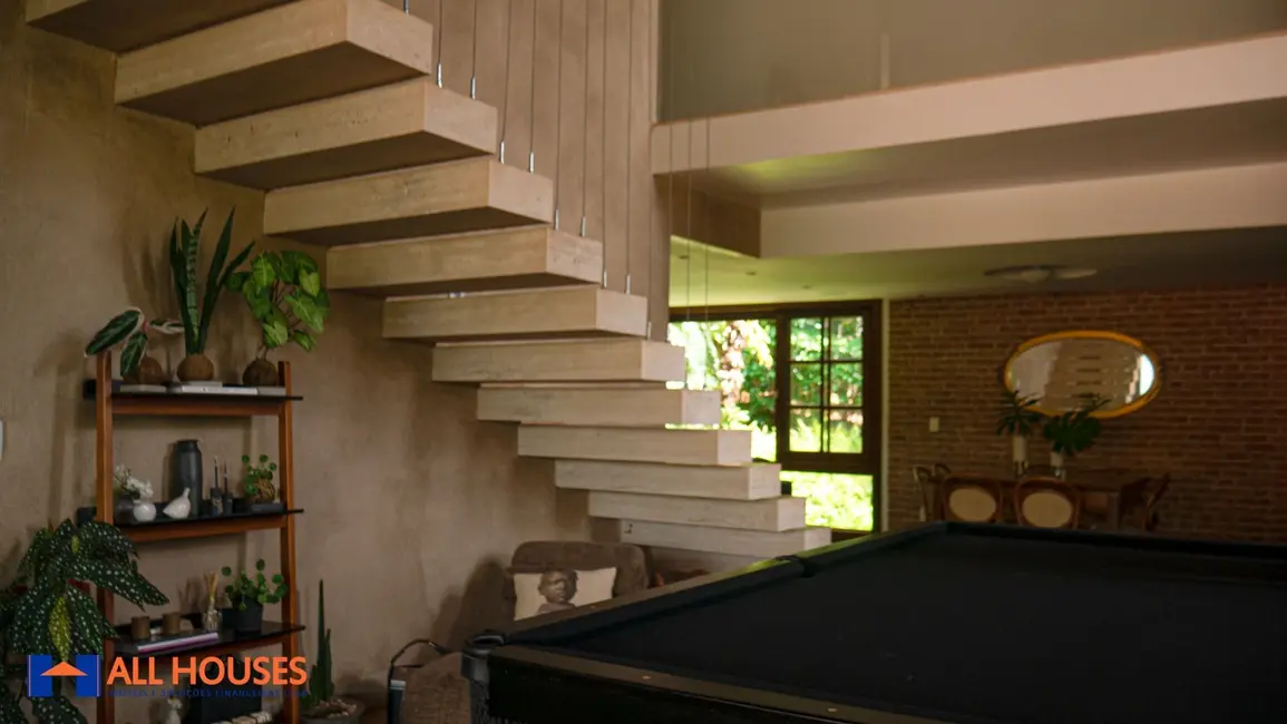 Foto 3 de Sobrado com 4 quartos à venda, 1280m2 em Residencial Aldeia do Vale, Goiania - GO