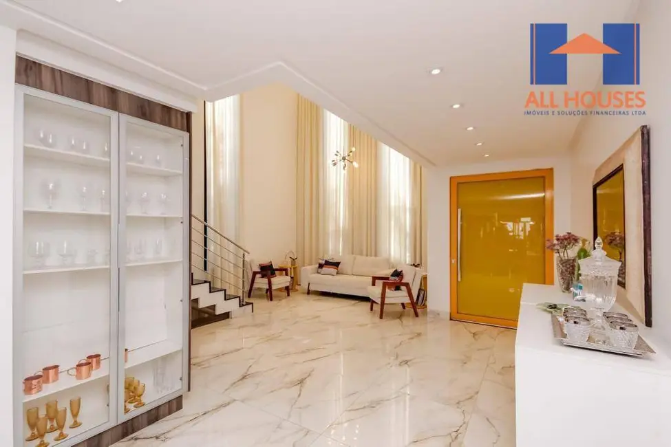 Foto 3 de Sobrado com 3 quartos à venda, 406m2 em Residencial Goiânia Golfe Clube, Goiania - GO