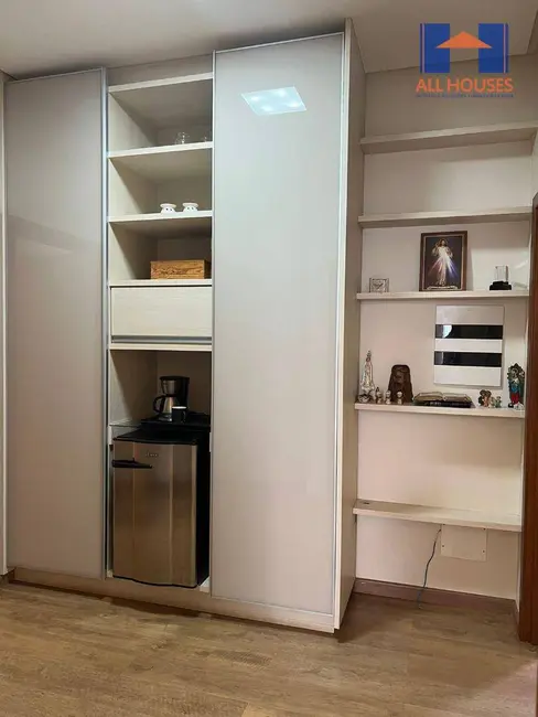 Foto 9 de Sobrado com 4 quartos à venda, 400m2 em Jardins Atenas, Goiania - GO