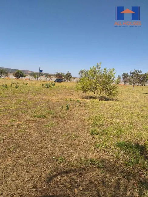 Foto 2 de Chácara à venda, 3018m2 em Aragoiania - GO