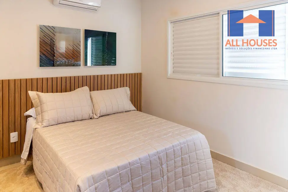 Foto 7 de Sobrado com 3 quartos à venda, 155m2 em Aparecida De Goiania - GO