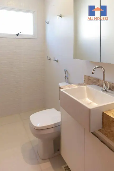 Foto 9 de Sobrado com 3 quartos à venda, 155m2 em Aparecida De Goiania - GO