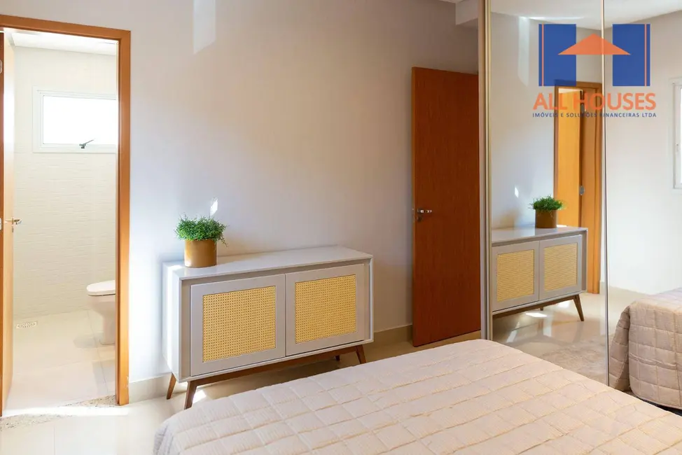 Foto 8 de Sobrado com 3 quartos à venda, 155m2 em Aparecida De Goiania - GO