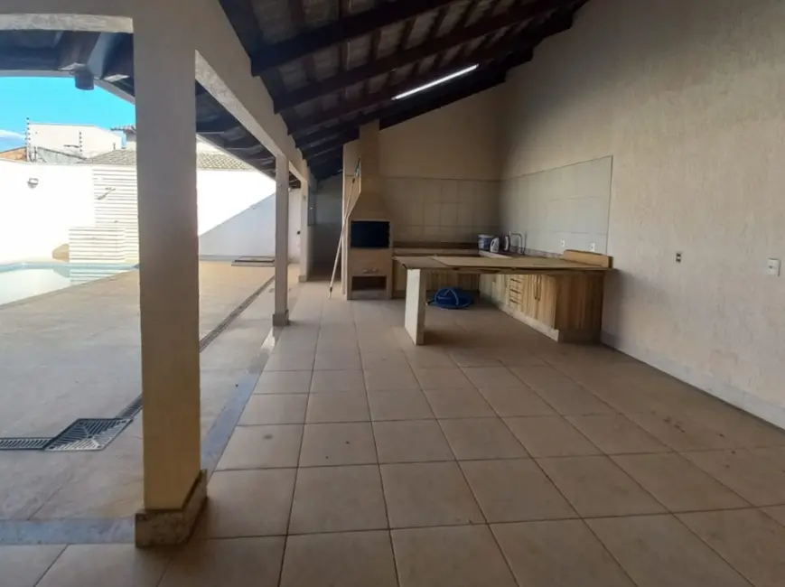 Foto 3 de Casa com 2 quartos à venda, 250m2 em Alto da Boa Vista, Gurupi - TO