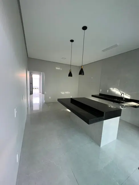 Foto 2 de Casa com 3 quartos à venda, 132m2 em Plano Diretor Sul, Palmas - TO