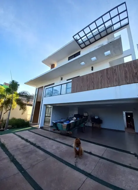 Foto 2 de Casa com 5 quartos à venda, 350m2 em Setor Central, Gurupi - TO