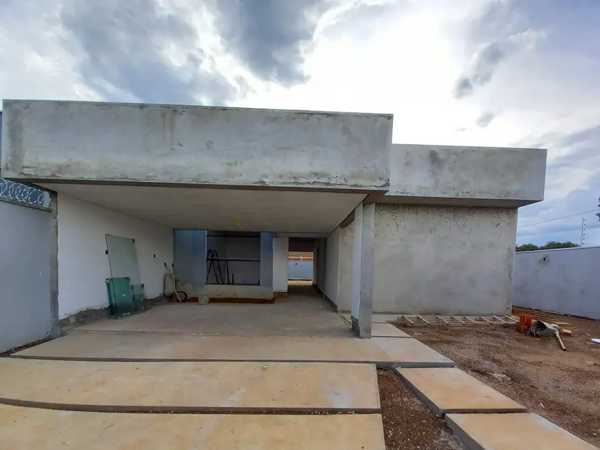 Casa com 3 quartos à venda, 156m2 em Plano Diretor Sul, Palmas - TO - imagem 5 Foto 5 de Casa com 3 quartos à venda, 156m2 em Plano Diretor Sul, Palmas - TO