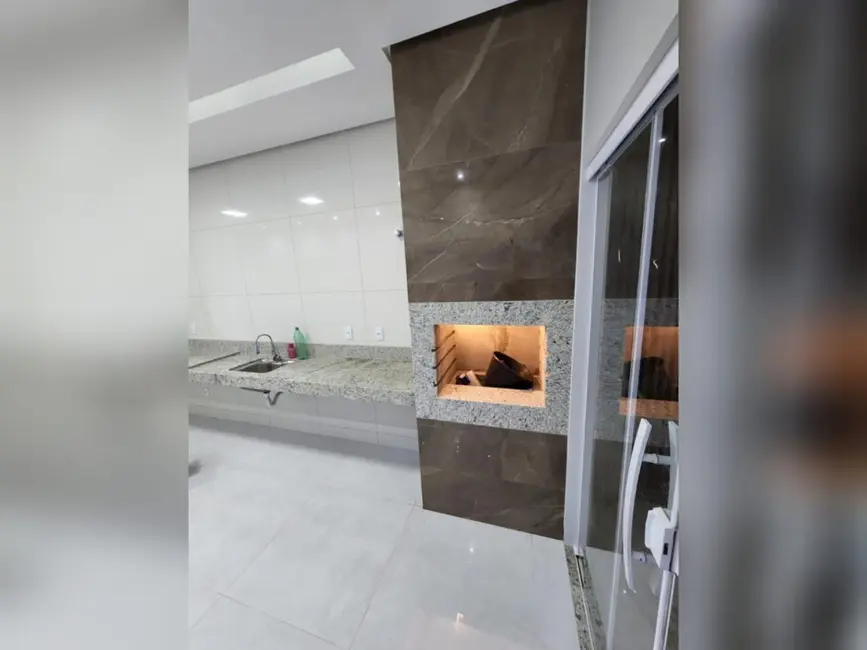 Foto 4 de Casa com 3 quartos à venda, 182m2 em Plano Diretor Sul, Palmas - TO