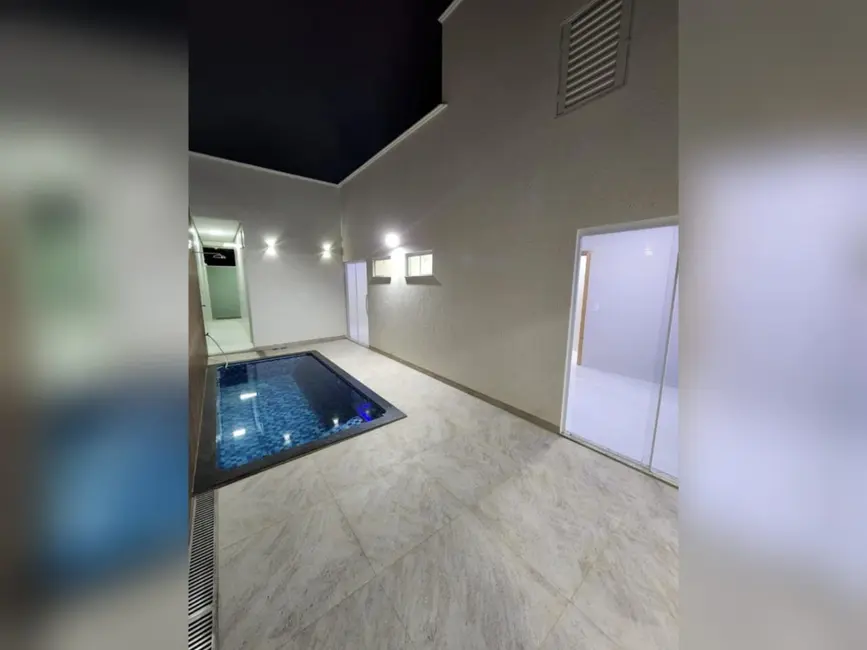Foto 1 de Casa com 3 quartos à venda, 182m2 em Plano Diretor Sul, Palmas - TO