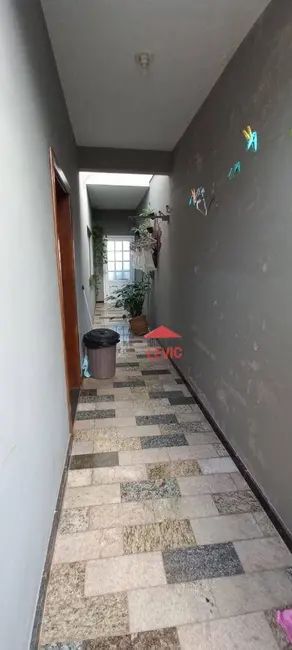 Casa com 3 quartos à venda, 250m2 em Santa Bárbara D`Oeste - SP - imagem 9 Foto 9 de Casa com 3 quartos à venda, 250m2 em Santa Bárbara D`Oeste - SP