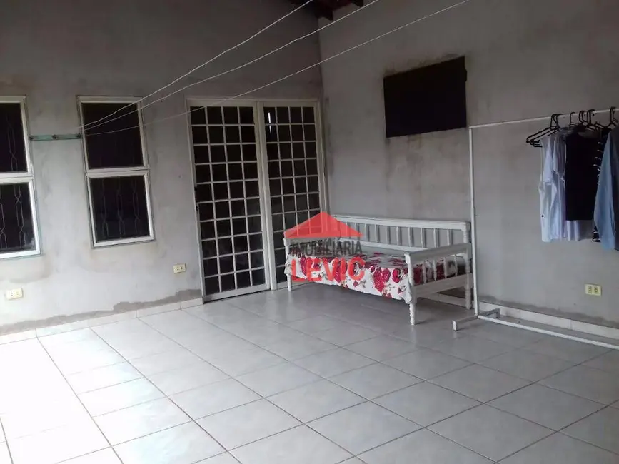 Casa com 3 quartos à venda, 250m2 em Santa Bárbara D`Oeste - SP - imagem 3 Foto 3 de Casa com 3 quartos à venda, 250m2 em Santa Bárbara D`Oeste - SP