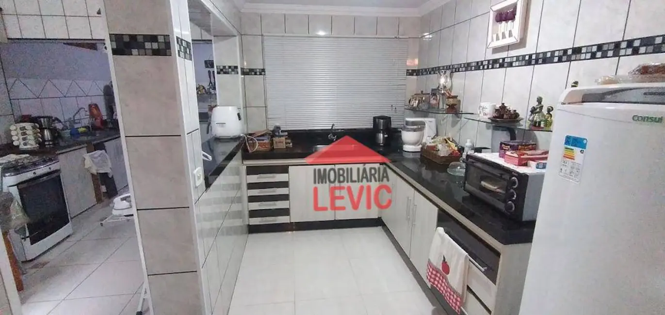 Sobrado com 3 quartos à venda, 125m2 em Santa Bárbara D`Oeste - SP - imagem 7 Foto 7 de Sobrado com 3 quartos à venda, 125m2 em Santa Bárbara D`Oeste - SP