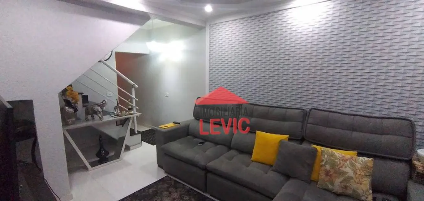 Sobrado com 3 quartos à venda, 125m2 em Santa Bárbara D`Oeste - SP - imagem 4 Foto 4 de Sobrado com 3 quartos à venda, 125m2 em Santa Bárbara D`Oeste - SP