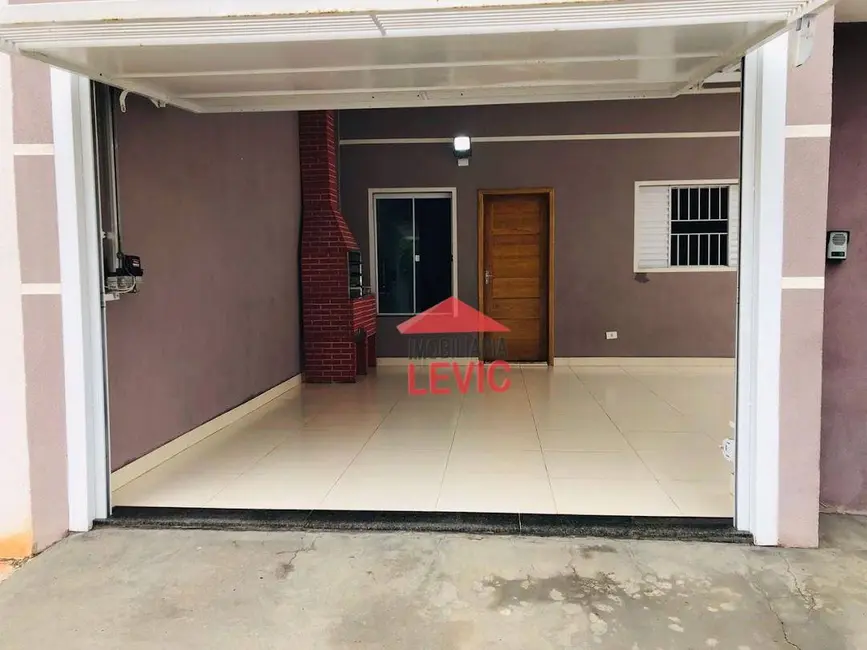 Foto 1 de Casa com 2 quartos à venda, 184m2 em Santa Bárbara D`Oeste - SP