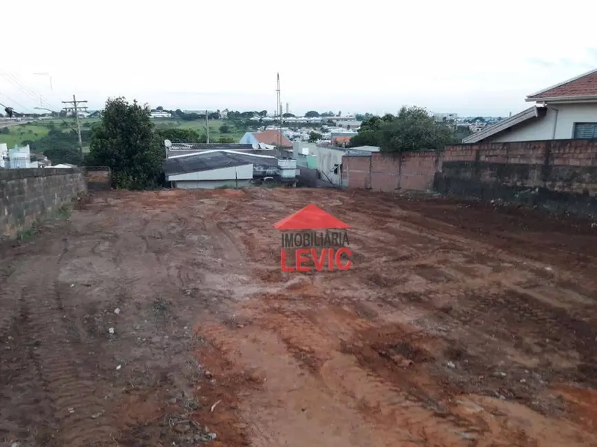 Foto 2 de Terreno / Lote à venda, 410m2 em São Luiz, Americana - SP