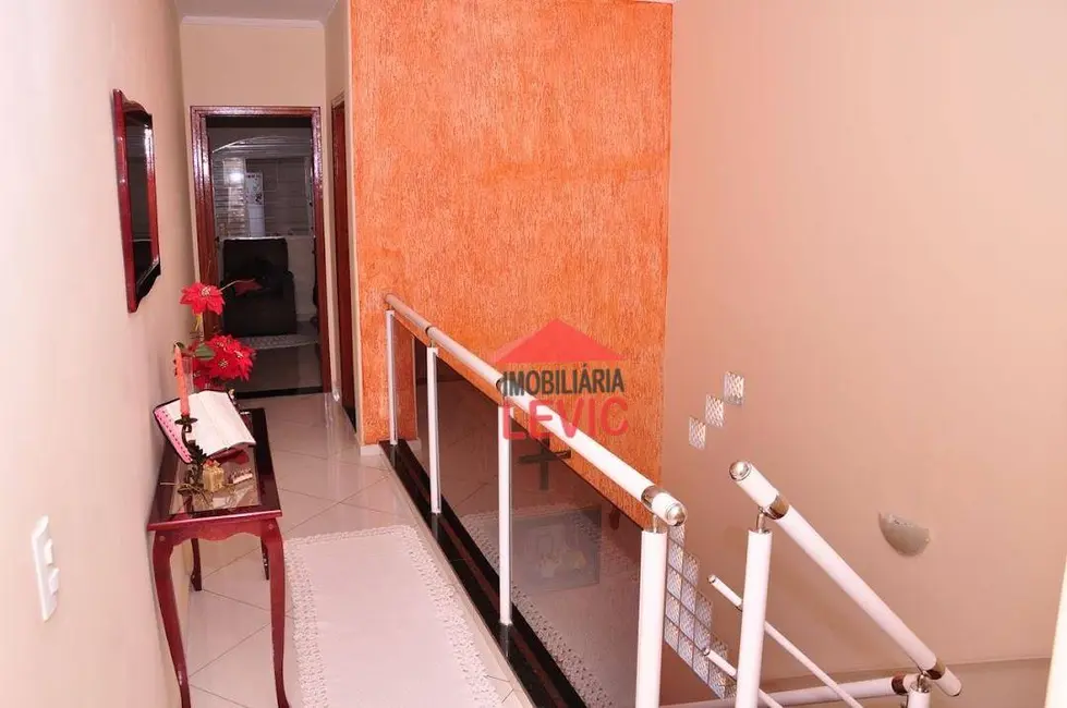 Sobrado com 3 quartos à venda, 125m2 em Santa Bárbara D`Oeste - SP - imagem 5 Foto 5 de Sobrado com 3 quartos à venda, 125m2 em Santa Bárbara D`Oeste - SP