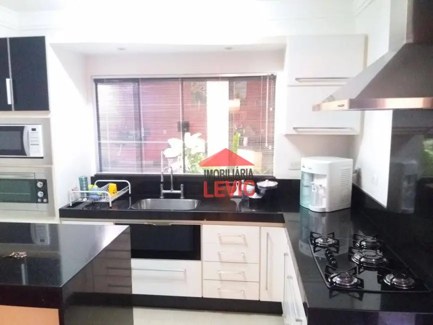 Casa com 4 quartos à venda, 250m2 em Santa Bárbara D`Oeste - SP - imagem 9 Foto 9 de Casa com 4 quartos à venda, 250m2 em Santa Bárbara D`Oeste - SP