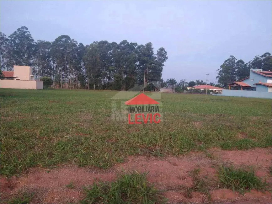 Foto 3 de Terreno / Lote à venda, 450m2 em Aguas De Santa Barbara - SP