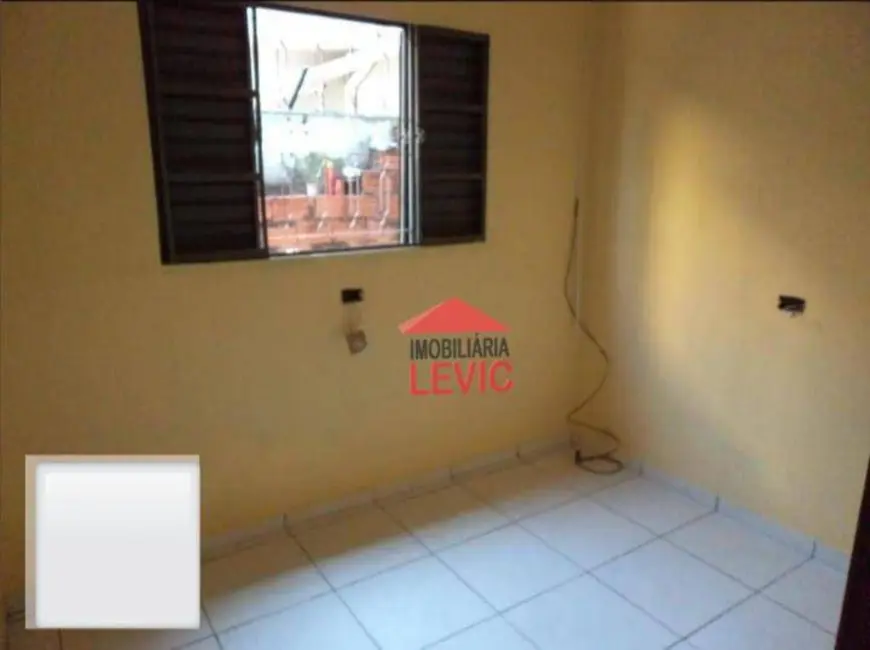 Casa com 2 quartos à venda, 125m2 em Santa Bárbara D`Oeste - SP - imagem 3 Foto 3 de Casa com 2 quartos à venda, 125m2 em Santa Bárbara D`Oeste - SP