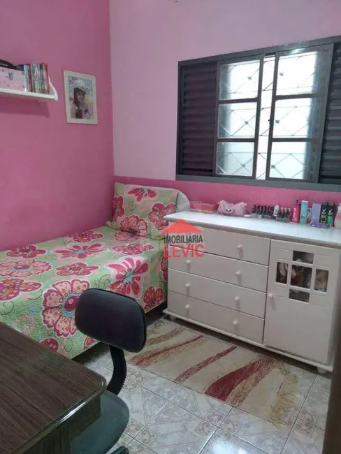 Casa com 2 quartos à venda, 125m2 em Santa Bárbara D`Oeste - SP - imagem 8 Foto 8 de Casa com 2 quartos à venda, 125m2 em Santa Bárbara D`Oeste - SP