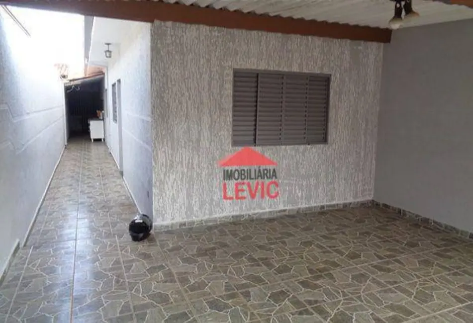 Foto 1 de Casa com 2 quartos à venda, 125m2 em Santa Bárbara D`Oeste - SP