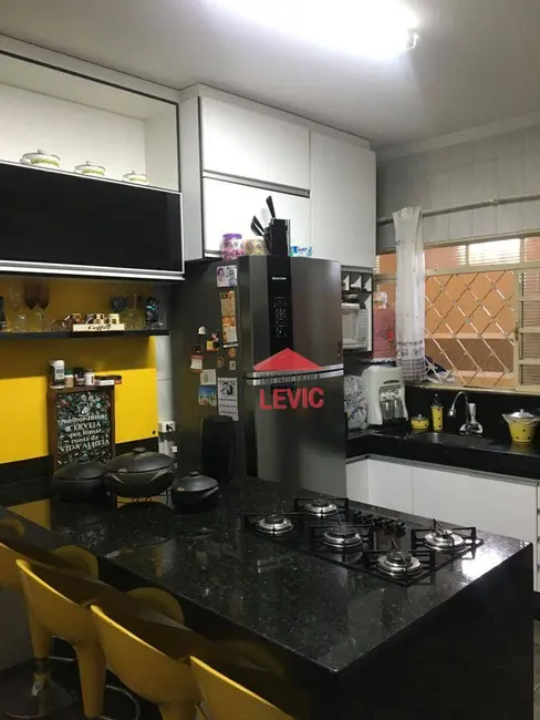 Foto 5 de Casa com 2 quartos à venda, 150m2 em Parque São Jerônimo, Americana - SP