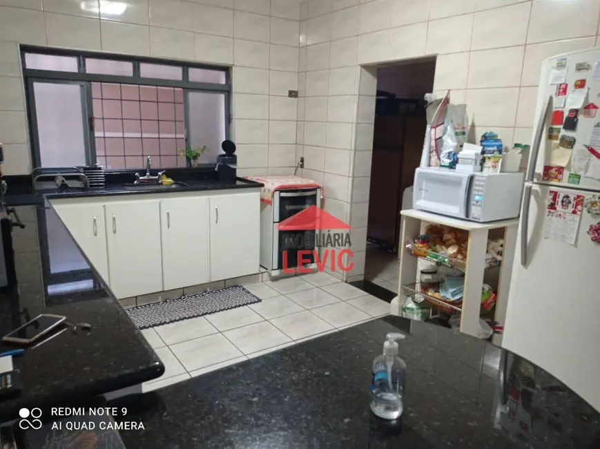 Foto 4 de Casa com 2 quartos à venda, 350m2 em Jardim Ipiranga, Americana - SP