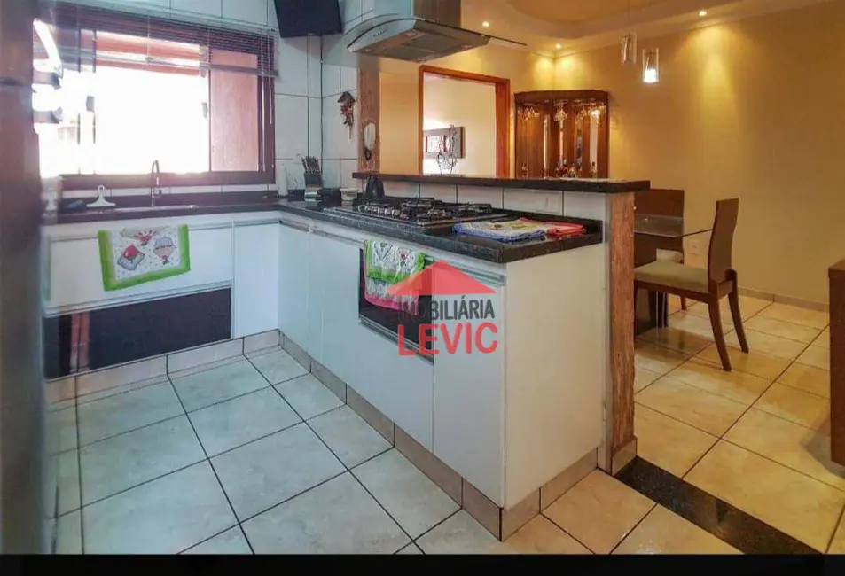 Foto 3 de Casa com 3 quartos à venda, 169m2 em Parque Residencial Jaguari, Americana - SP