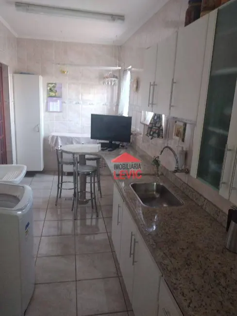 Foto 8 de Sobrado com 2 quartos à venda, 157m2 em Jardim Ipiranga, Americana - SP