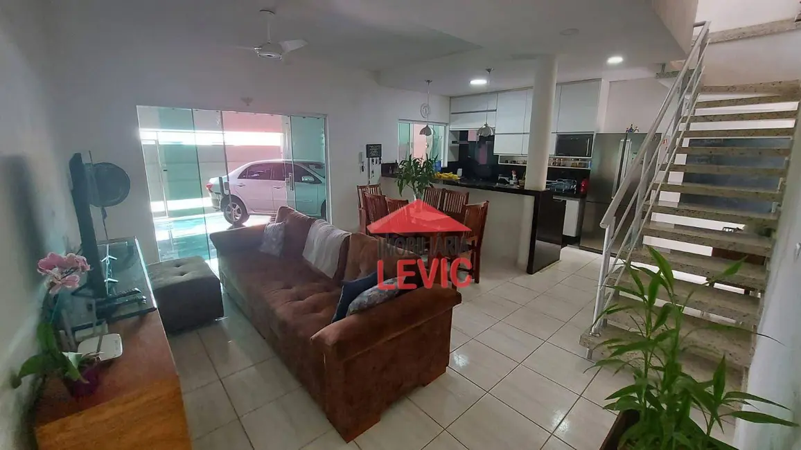 Sobrado com 3 quartos à venda, 175m2 em Santa Bárbara D`Oeste - SP - imagem 5 Foto 5 de Sobrado com 3 quartos à venda, 175m2 em Santa Bárbara D`Oeste - SP