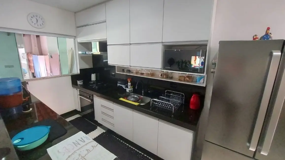 Sobrado com 3 quartos à venda, 175m2 em Santa Bárbara D`Oeste - SP - imagem 6 Foto 6 de Sobrado com 3 quartos à venda, 175m2 em Santa Bárbara D`Oeste - SP