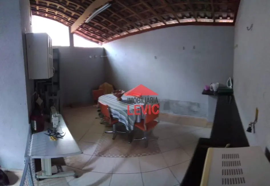 Foto 3 de Casa com 2 quartos à venda, 250m2 em Santa Bárbara D`Oeste - SP