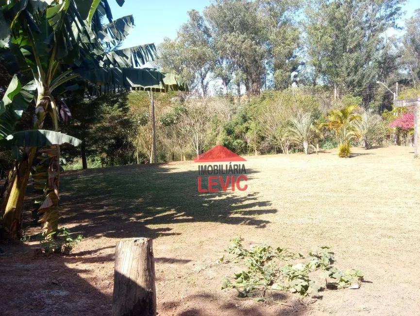 Foto 4 de Chácara com 3 quartos à venda, 1368m2 em Residencial Vale dos Lírios, Nova Odessa - SP