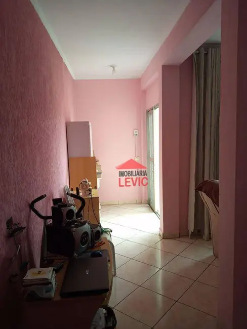 Casa com 3 quartos à venda, 175m2 em Jardim Paz, Americana - SP - imagem 5 Foto 5 de Casa com 3 quartos à venda, 175m2 em Jardim Paz, Americana - SP