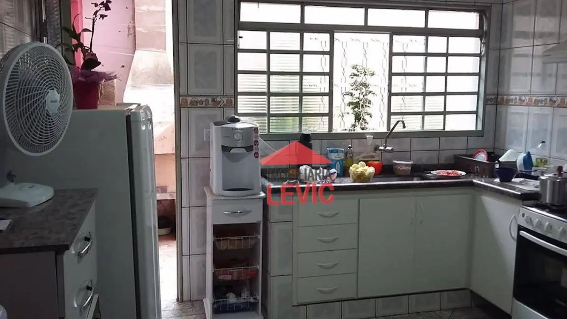 Casa com 3 quartos à venda, 175m2 em Jardim Paz, Americana - SP - imagem 8 Foto 8 de Casa com 3 quartos à venda, 175m2 em Jardim Paz, Americana - SP