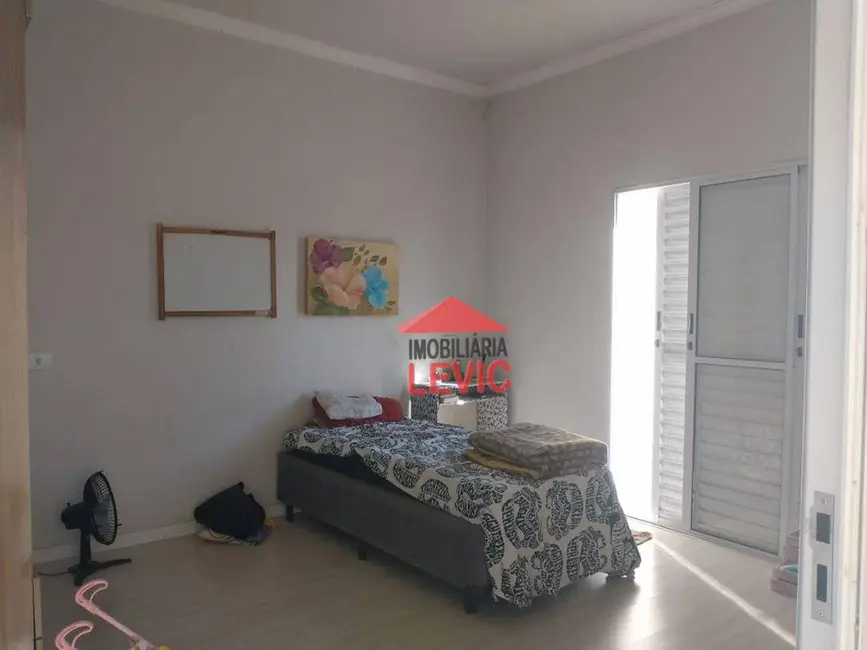 Foto 7 de Casa com 3 quartos à venda, 300m2 em Jardim São Jorge, Nova Odessa - SP