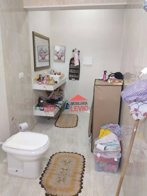 Foto 6 de Casa com 3 quartos à venda, 300m2 em Jardim São Jorge, Nova Odessa - SP