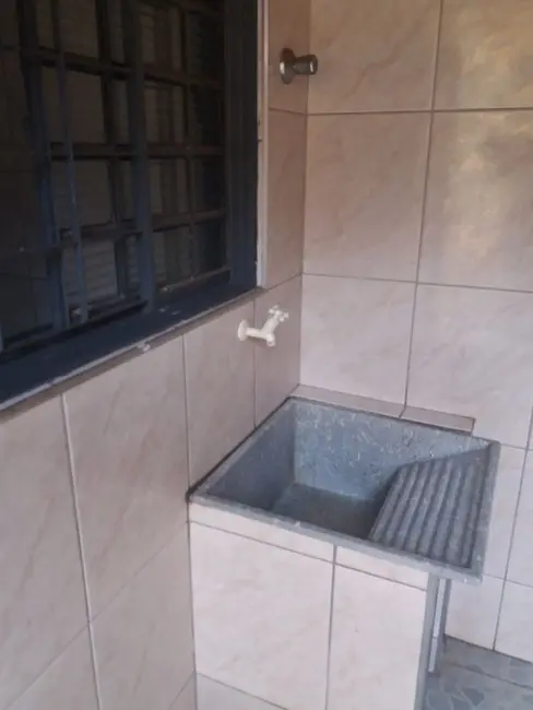 Casa com 1 quarto para alugar, 125m2 em Jardim Paz, Americana - SP - imagem 6 Foto 6 de Casa com 1 quarto para alugar, 125m2 em Jardim Paz, Americana - SP