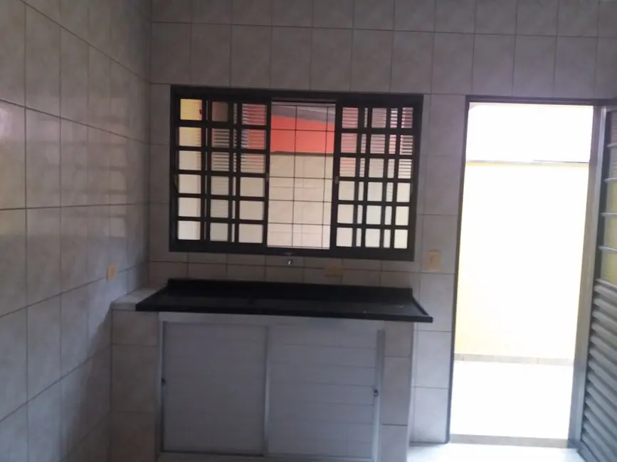 Casa com 1 quarto para alugar, 125m2 em Jardim Paz, Americana - SP - imagem 9 Foto 9 de Casa com 1 quarto para alugar, 125m2 em Jardim Paz, Americana - SP