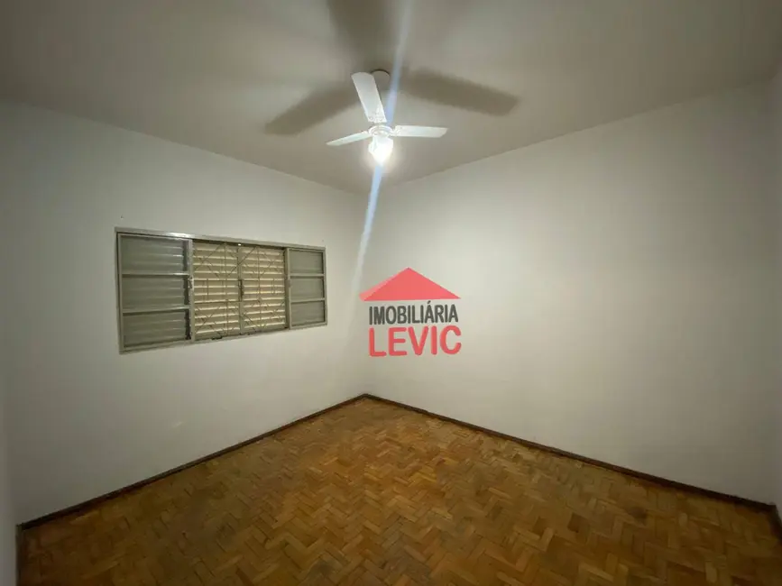 Foto 9 de Casa com 3 quartos para alugar, 250m2 em Santa Bárbara D`Oeste - SP