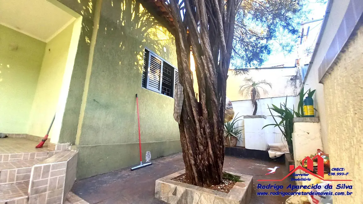 Casa com 3 quartos à venda, 279m2 em Vila Xavier, Birigui - SP - imagem 9 Foto 9 de Casa com 3 quartos à venda, 279m2 em Vila Xavier, Birigui - SP