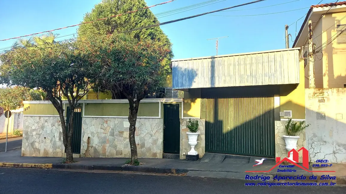 Casa com 3 quartos à venda, 279m2 em Vila Xavier, Birigui - SP - imagem 3 Foto 3 de Casa com 3 quartos à venda, 279m2 em Vila Xavier, Birigui - SP