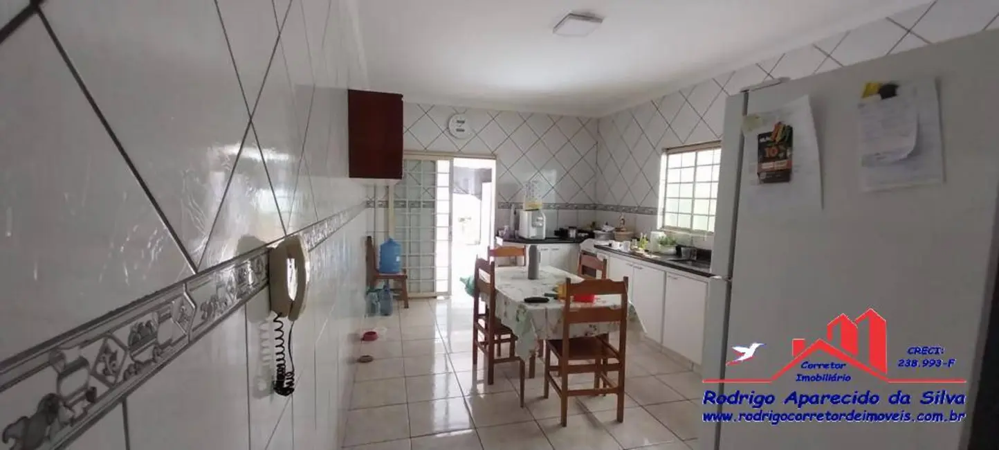 Casa com 3 quartos à venda, 250m2 em Novo Jardim Stábile, Birigui - SP - imagem 9 Foto 9 de Casa com 3 quartos à venda, 250m2 em Novo Jardim Stábile, Birigui - SP