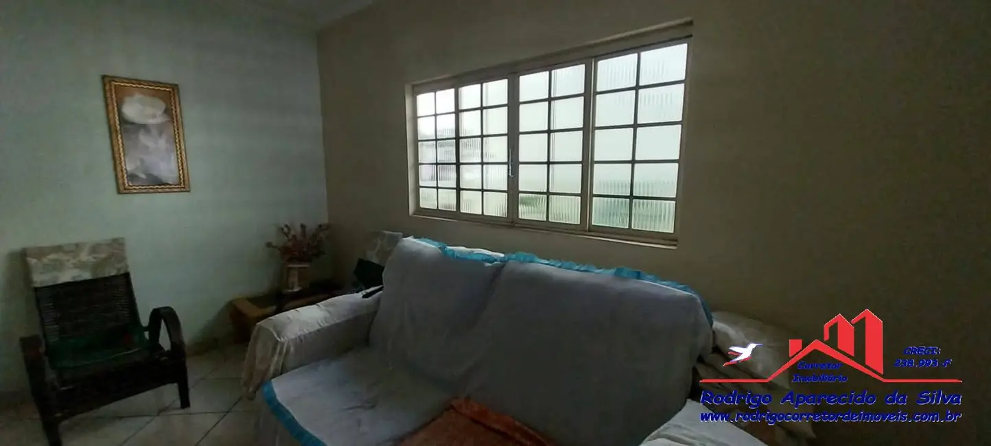 Casa com 3 quartos à venda, 250m2 em Novo Jardim Stábile, Birigui - SP - imagem 8 Foto 8 de Casa com 3 quartos à venda, 250m2 em Novo Jardim Stábile, Birigui - SP