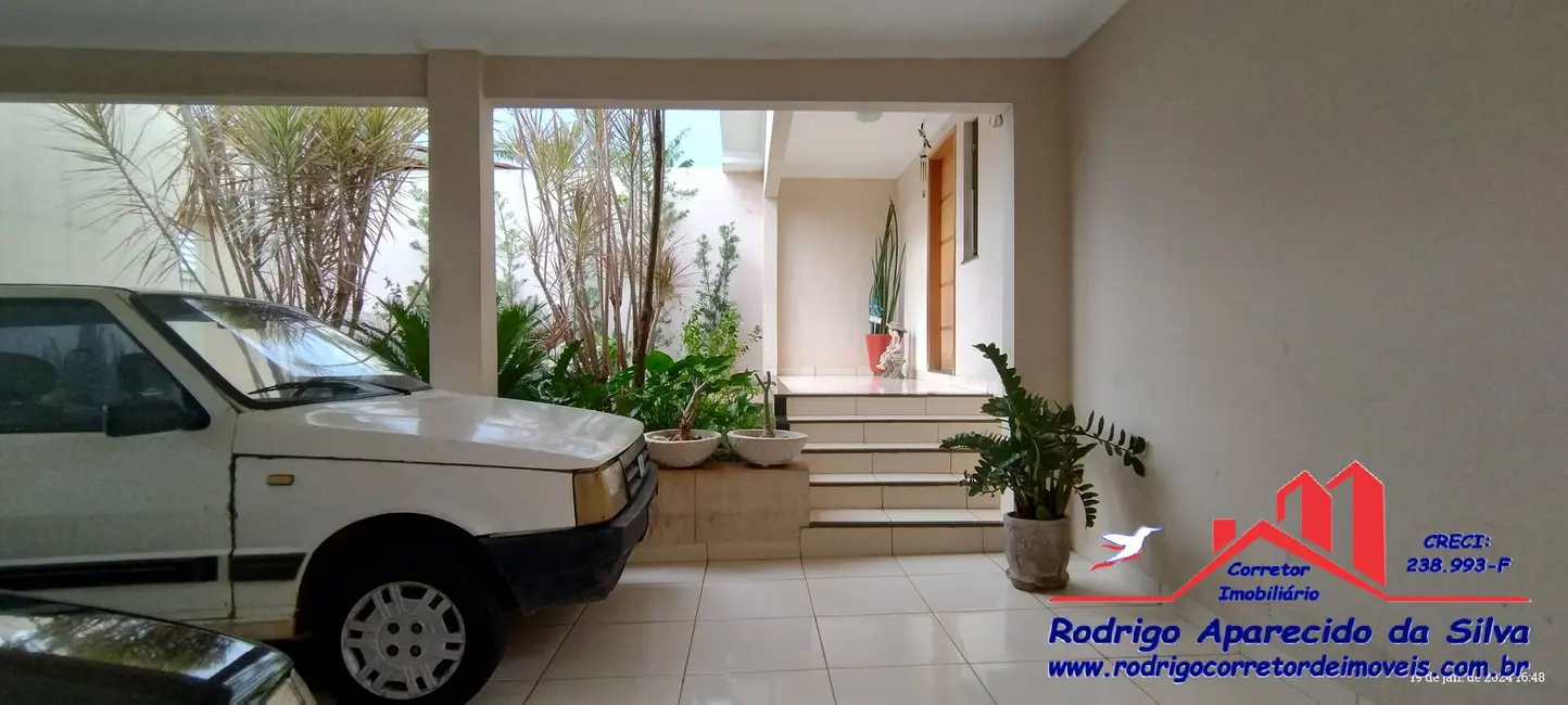 Casa com 3 quartos à venda, 250m2 em Jardim São Conrado, Birigui - SP - imagem 8 Foto 8 de Casa com 3 quartos à venda, 250m2 em Jardim São Conrado, Birigui - SP