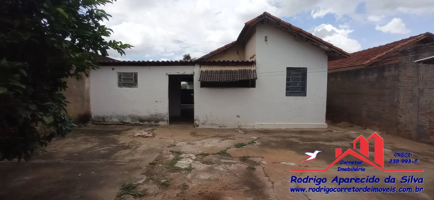 Casa com 2 quartos à venda, 210m2 em Jardim São Braz, Birigui - SP - imagem 3 Foto 3 de Casa com 2 quartos à venda, 210m2 em Jardim São Braz, Birigui - SP