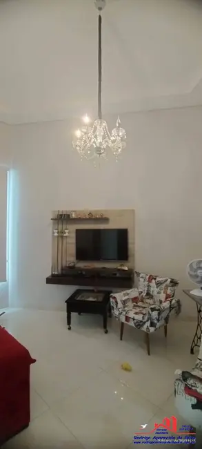 Casa com 3 quartos à venda, 250m2 em Parque Residencial Laluce II, Birigui - SP - imagem 8 Foto 8 de Casa com 3 quartos à venda, 250m2 em Parque Residencial Laluce II, Birigui - SP