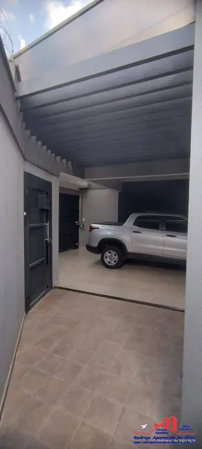 Foto 5 de Casa com 3 quartos à venda, 250m2 em Parque Residencial Laluce II, Birigui - SP
