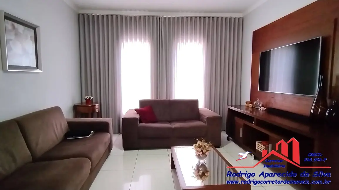 Foto 6 de Casa com 4 quartos à venda, 328m2 em Jandaia Residencial Parque, Birigui - SP